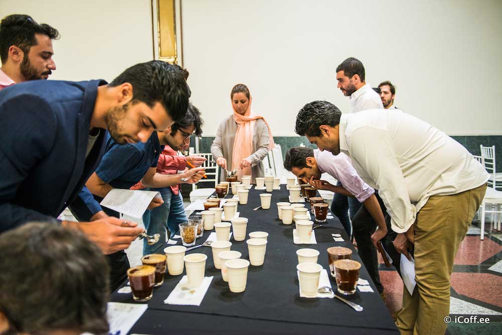 مسابقه قهوه دم‌آوری آکادمی قهوه