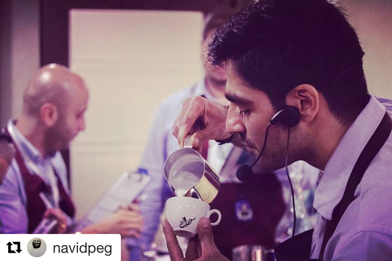 رامین یزدی‌زاده قهرمان مسابقه باریستا نمایشگاه قهوه و چای