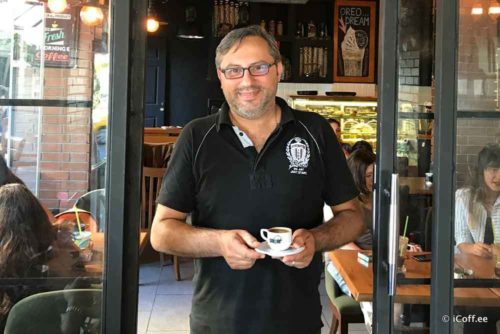 گپی با یک کافه‌دار سوری در استانبول
