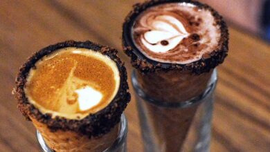 قهوه در قیف بستنی قیفی